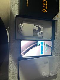 realme GT6