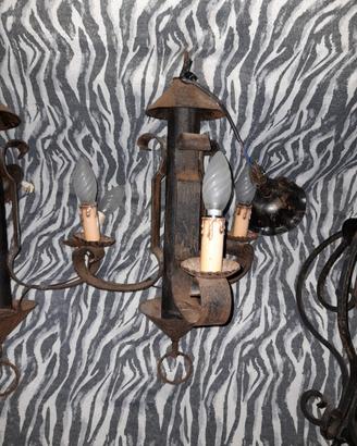 2 lampadari uguali 