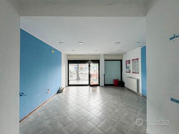 NEGOZIO A BRESCIA
