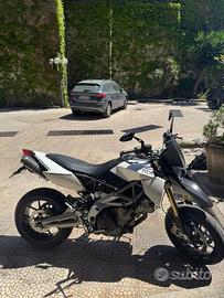 Aprilia dorosoduro 750 patente A2