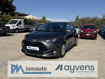 TOYOTA Yaris Hybrid Business 1.5cc 116cv