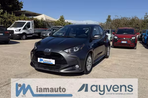 TOYOTA Yaris Hybrid Business 1.5cc 116cv