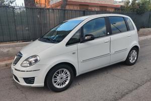 Lancia MUSA 1.4 8V Ecochic (GPL) Gold