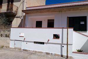 Appartamento 90 mq a Salaparuta (TP)