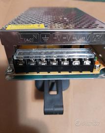 alimentatore switcking 