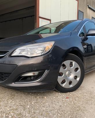 Opel Astra 1.7 CDTI 125CV Sports Tourer Cosmo