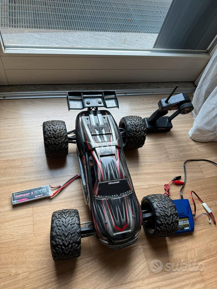 GPM Traxxas 1/16 Mini E-Revo, Mini Slash Upgrade Aluminium Rear Body Post with Mount - 3 Pieces Blue