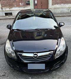 Opel corsa D 2007