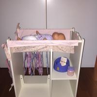 Fasciatoio nursery bambole in legno bianco