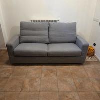 Divano letto matrimoniale