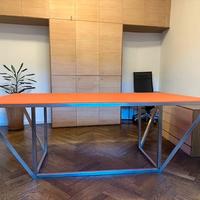 Scrivanie in acciaio inox e cristallo float