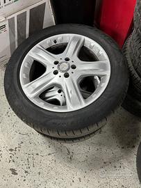 Cerchi in Lega originali Mercedes 19 Pirelli PZero