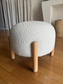 Pouf in tessuto bianco effetto bouclè MDM