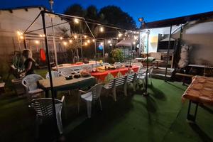 Location per Complenni, Party Riunioni di lavoro