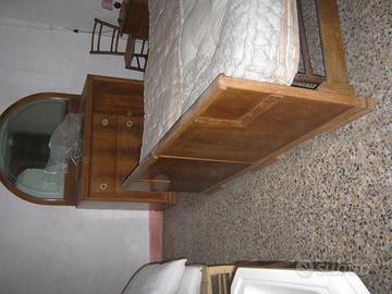 Letto matrimoniale 