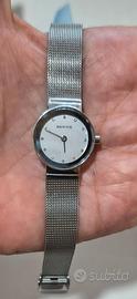 Orologio Donna BERING Classic - Maglia Milanese e 