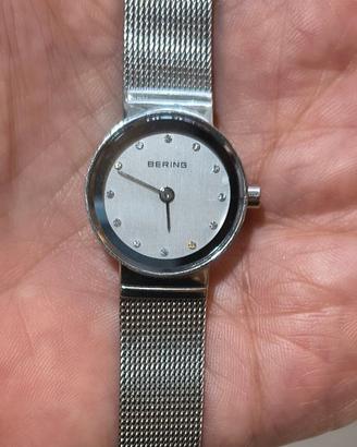 Orologio Donna BERING Classic - Maglia Milanese e 