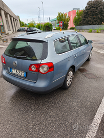 Passat Variant 2.0 tdi - leggermente trattabili
