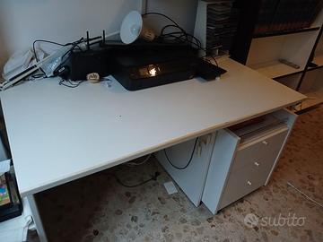 Scrivania