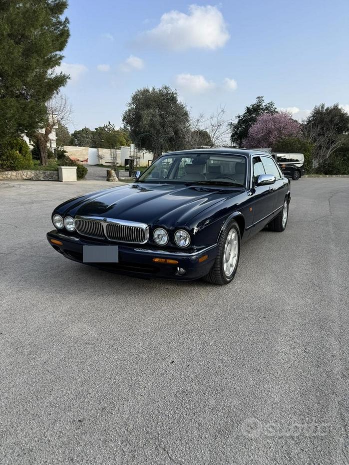 Jaguar XJ-Sovereign-Daiml.