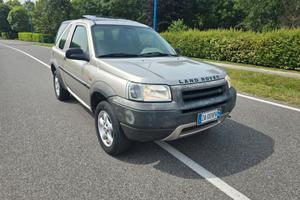 LAND ROVER FREELANDER 2.0 TD4 HARDBACK