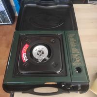 Barbecue a Gas - fuoco da campeggio con giglia