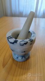 Mortaio e pestello in marmo bianco/grigio