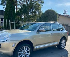 Porsche Cayenne full opt asi