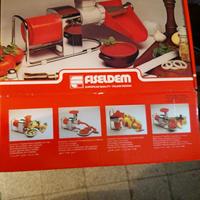 SPREMIPOMODORO ELETTRICO SOLEMIO