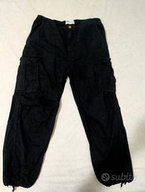 parachute jeans neri bershka 