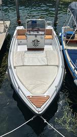 barca open 450 con mogano stile RIVA