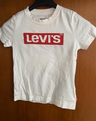 Levi’s- t-shirt bambino 5A - 110cm.