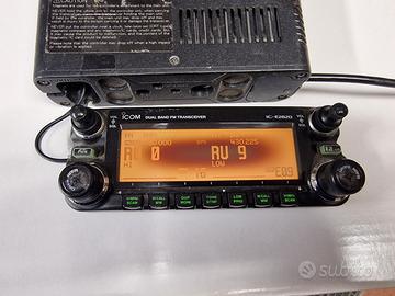 riparazione display ICOM IC-E2820