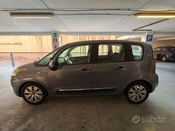 AUTO CITROEN C3 PICASSO