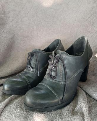 Scarpe con tacco