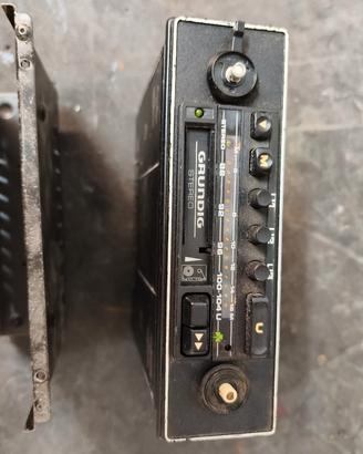 autoradio GRUNDING
