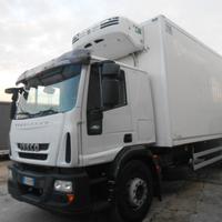 Iveco eurocargo 180e30 frigo con ganciera