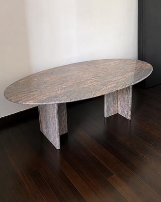 Tavolo design in marmo naturale – Ovale