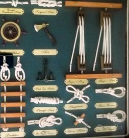 Vetrinetta espositore oggetti e nodi navali