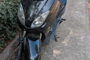 scooter Yamaha X MAX 250 anno 2010