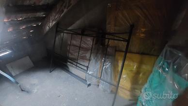 Struttura in ferro battuto letto matrimoniale