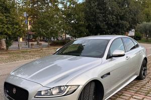 Jaguar XF AWD 2.0d R-Sport