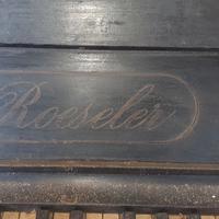 pianoforte roeseler da restaurare