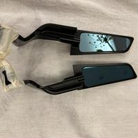 Specchietti stealth