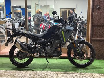 Cf Moto 450MT tua a soli 56€ al mese