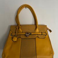 Borsa Primadonna Gialla con Lucchetto a Cuore