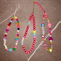 Braccialetti o cordini da polso!