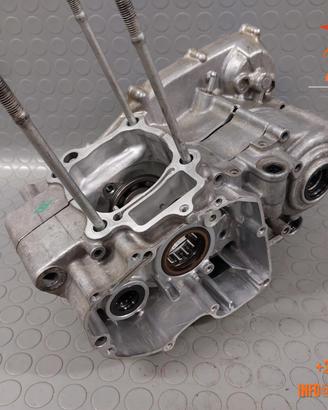 COPPIA CARTER CENTRALI CRF 250 2004/2009 HONDA 111