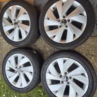 cerchi 17 w golf con gomme 4 stagioni 