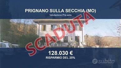 Immobile in asta di 152 m² con box auto a Prignano